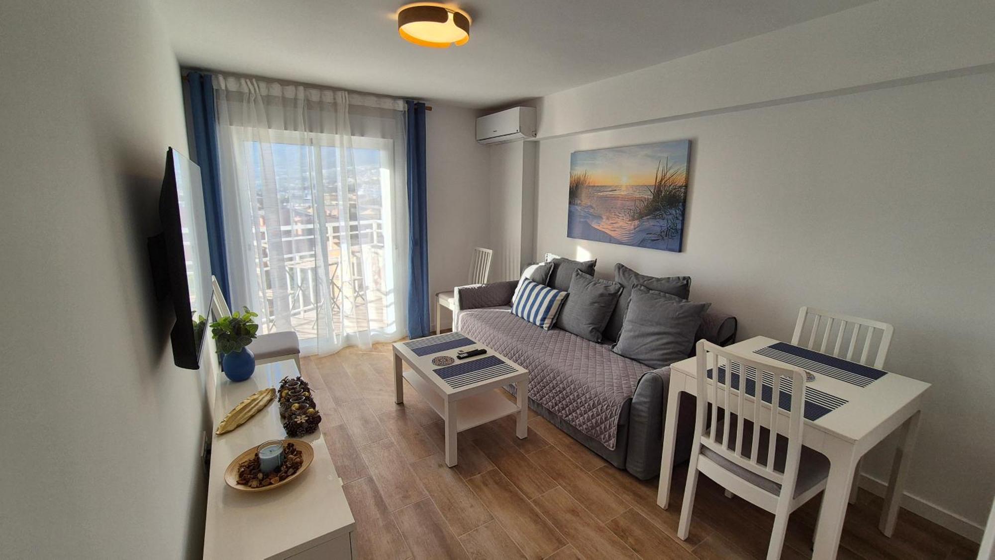 Blue Oasis Sea And Mountain Panorama Apartment เบนัลมาเดนา ภายนอก รูปภาพ